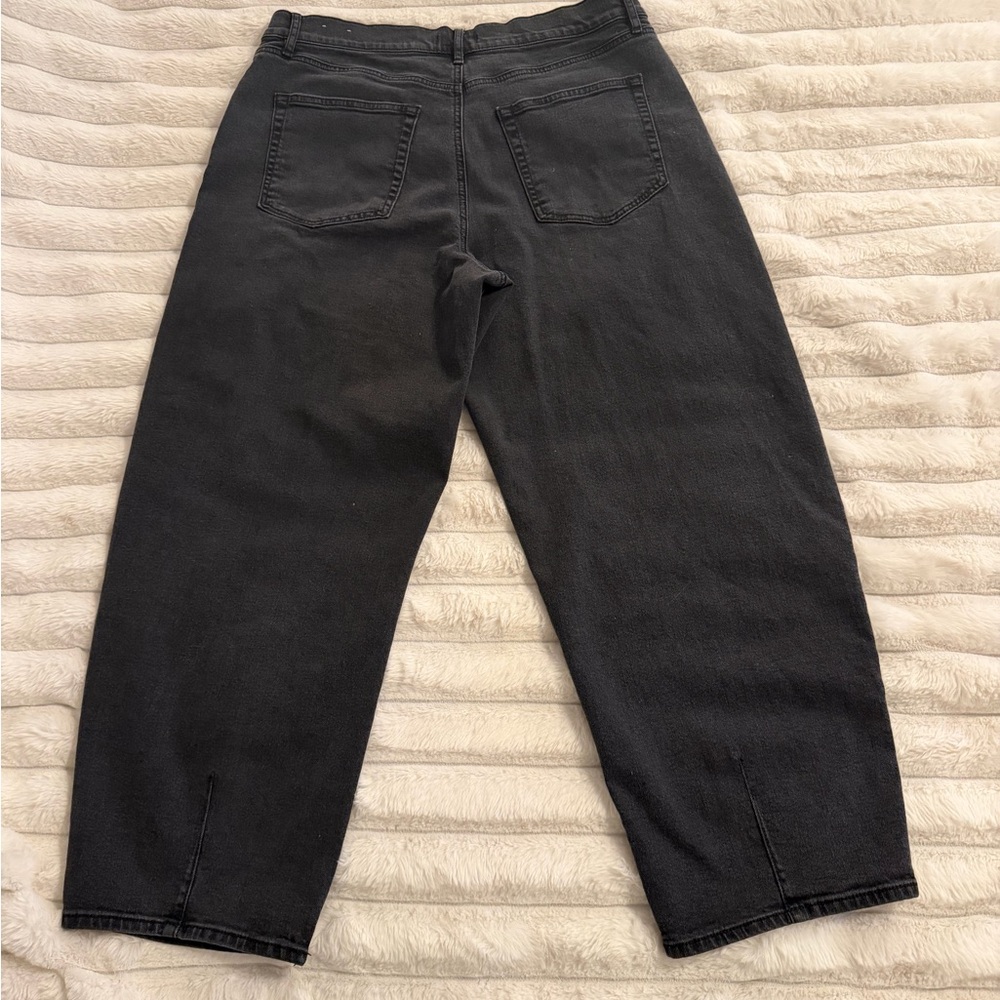 LOFT Black Ankle Jeans - Picture 3 of 5